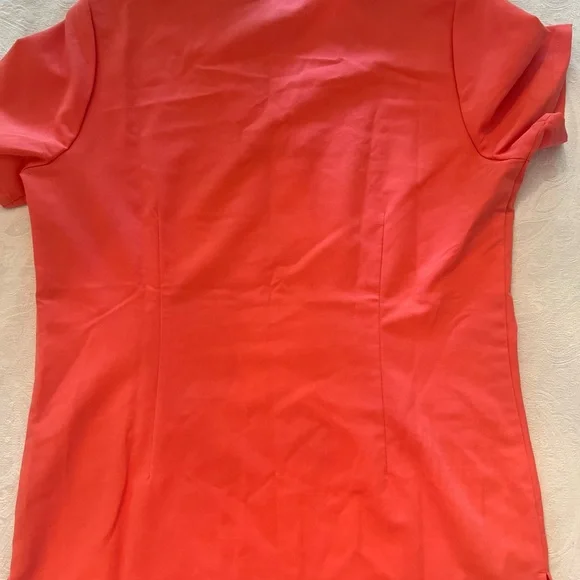 FIGS Women's Casma Scrub Top - Picture 2 of 2